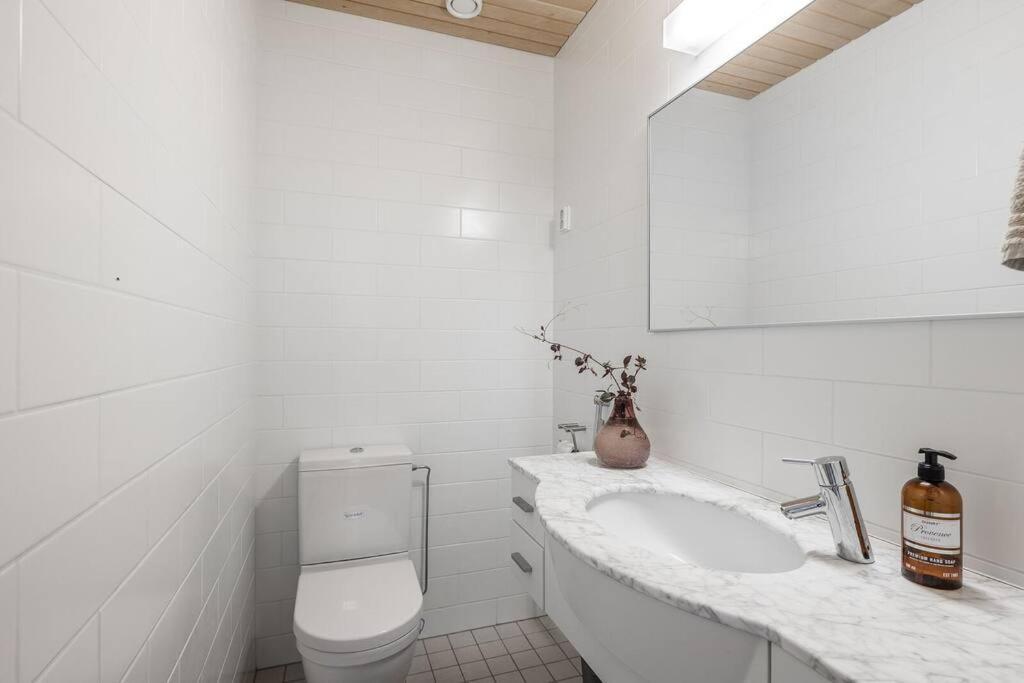 Spacious Home With Four Terrace, Sauna, Sea View Helsinki Zewnętrze zdjęcie