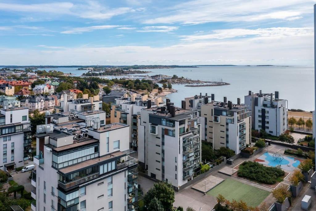 Spacious Home With Four Terrace, Sauna, Sea View Helsinki Zewnętrze zdjęcie
