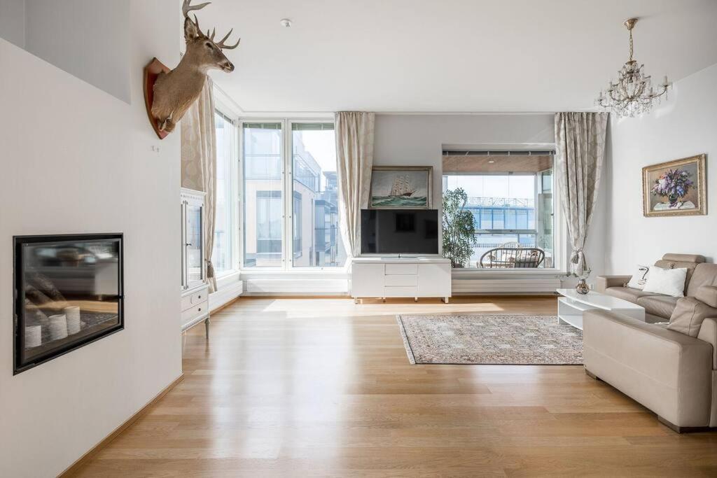 Spacious Home With Four Terrace, Sauna, Sea View Helsinki Zewnętrze zdjęcie