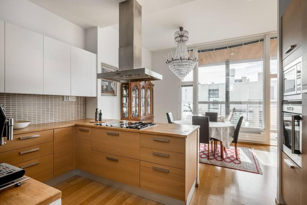 Spacious Home With Four Terrace, Sauna, Sea View Helsinki Zewnętrze zdjęcie