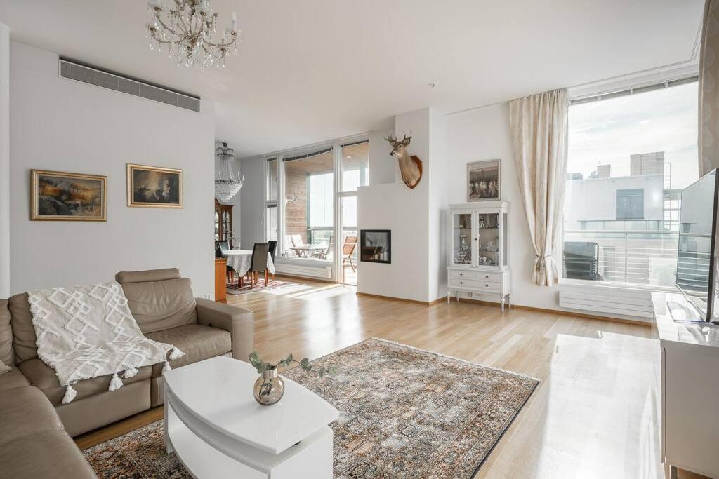 Spacious Home With Four Terrace, Sauna, Sea View Helsinki Zewnętrze zdjęcie