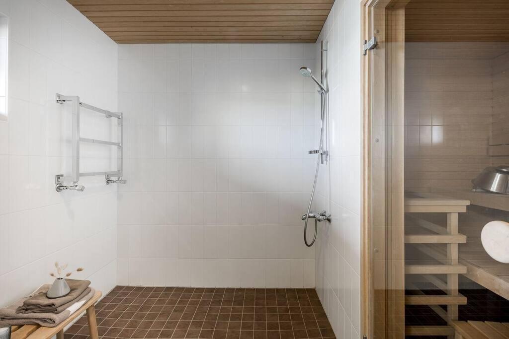 Spacious Home With Four Terrace, Sauna, Sea View Helsinki Zewnętrze zdjęcie