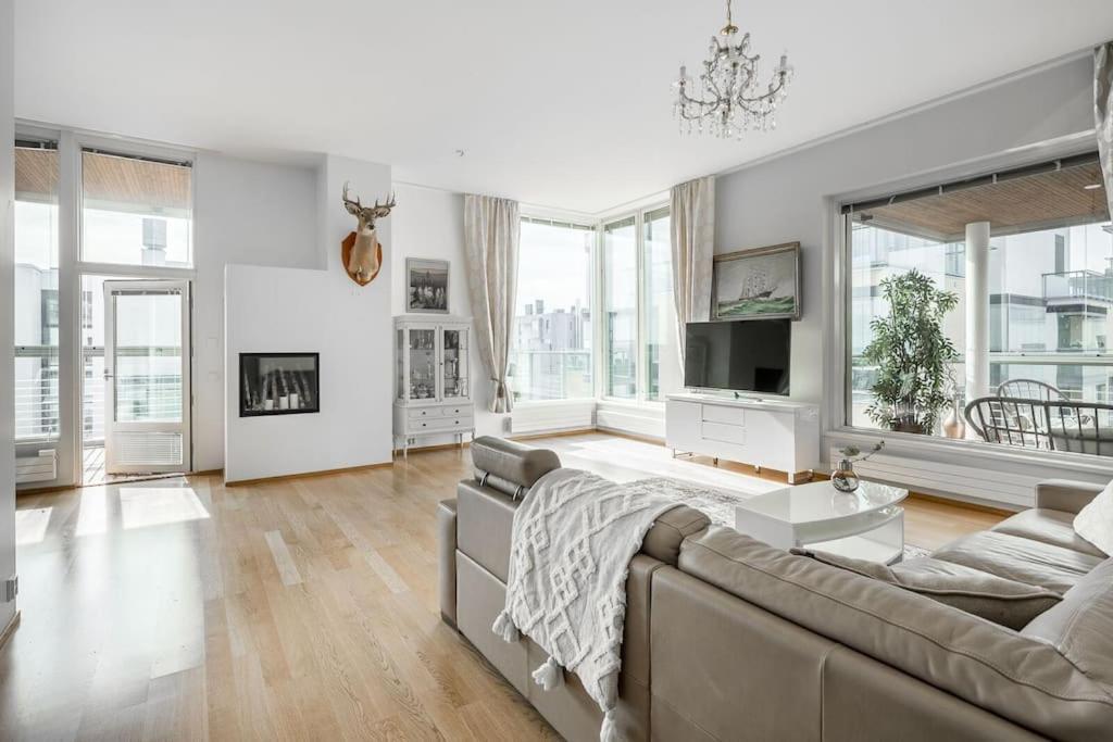 Spacious Home With Four Terrace, Sauna, Sea View Helsinki Zewnętrze zdjęcie